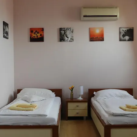 Pensiunea Caramell Hotel 3*