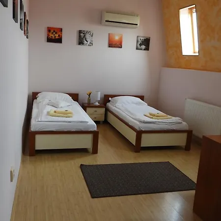 Hotel Pensiunea Caramell