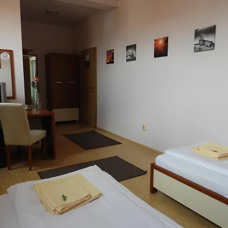 Pensiunea Caramell Hotel 3*